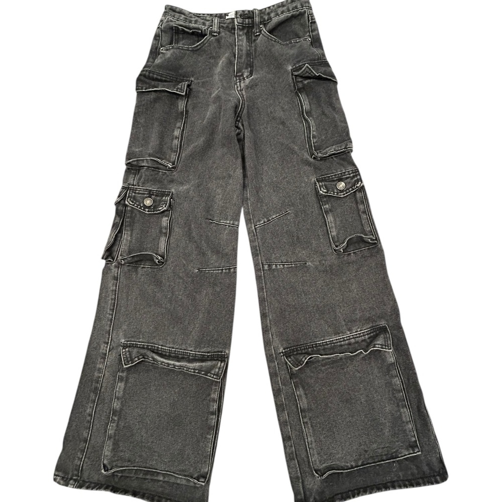 Forever 21‎ Premium Women’s Wide Leg Cargo Pocketed Charcoal Pants 24